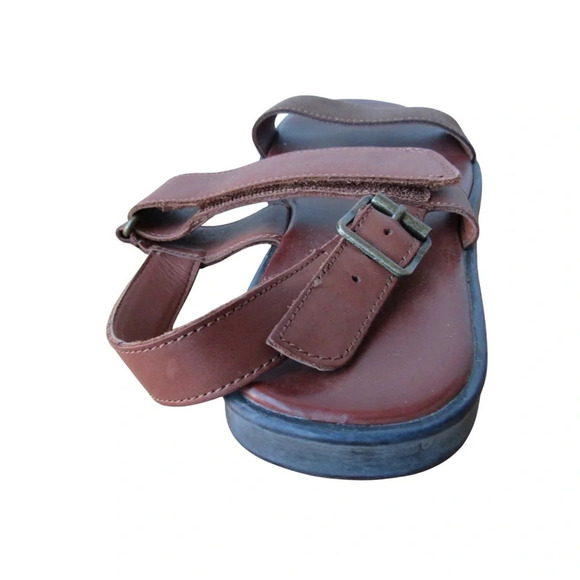 Vince Camuto Womens Wahid Sandals Size 9 Brown Leather Straps Buckle Classic - Picture 6 of 10